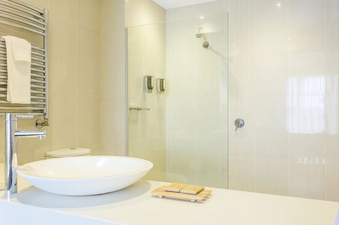 Deep Blue Hotel & Hot Springs - Accommodation Brunswick Heads 10