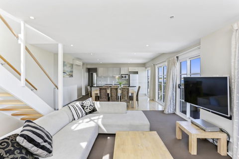 Deep Blue Hotel & Hot Springs - Accommodation Brunswick Heads 31
