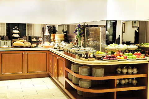 The Langham Melbourne - Accommodation Brunswick Heads 14