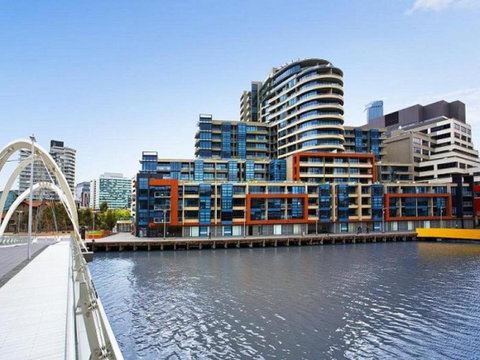 Melbourne Holiday Apartments Flinders Wharf - Accommodation Brunswick Heads 11