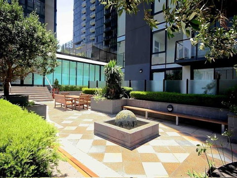 3BR Apartment At Victoria Tower Southbank - Accommodation Brunswick Heads 19