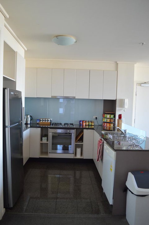 3BR Apartment At Victoria Tower Southbank - Accommodation Brunswick Heads 3