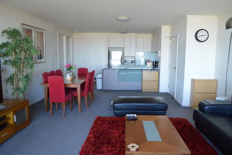 3BR Apartment At Victoria Tower Southbank - Accommodation Brunswick Heads 1