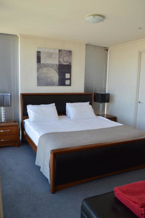 3BR Apartment At Victoria Tower Southbank - Accommodation Brunswick Heads 7