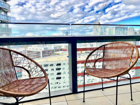Pride Docklands Waterfront Apartment City View - Accommodation Brunswick Heads 31
