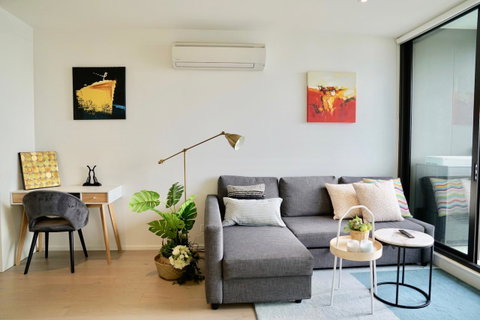 Pride Docklands Waterfront Apartment City View - Accommodation Brunswick Heads 7