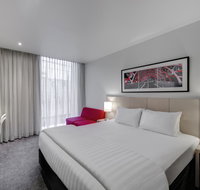 Travelodge Hotel Melbourne Docklands - Accommodation Brunswick Heads