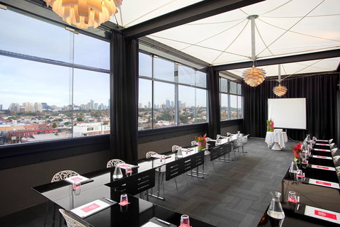 The Cullen Melbourne - Art Series - Accommodation Brunswick Heads 25