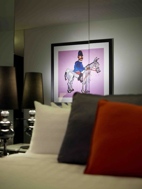 The Cullen Melbourne - Art Series - Accommodation Brunswick Heads 10
