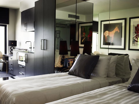 The Cullen Melbourne - Art Series - Accommodation Brunswick Heads 18