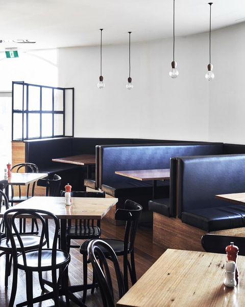 Plough Hotel - Accommodation Brunswick Heads 13