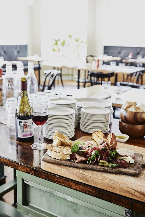 Plough Hotel - Accommodation Brunswick Heads 23