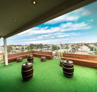 Summer House Melbourne Backpackers - Accommodation Brunswick Heads