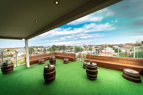 Summer House Melbourne - Accommodation Brunswick Heads 0