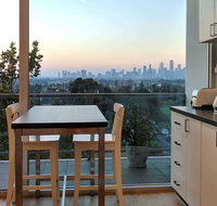 Best View St Kilda 1 BR - Spectacular Sunset Hideaway - Accommodation Brunswick Heads