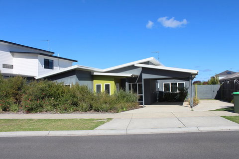 Tamara Temptation - Accommodation Brunswick Heads 0