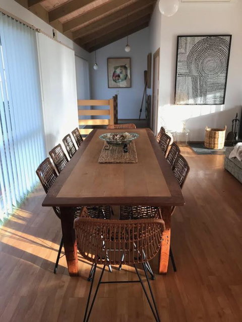 Sunsets On Martyrs Luxury Coastal Beach House Peterborough - Accommodation Brunswick Heads 12