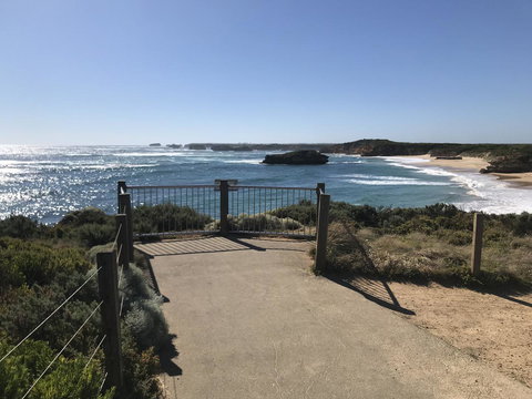 Sunsets On Martyrs Luxury Coastal Beach House Peterborough - Accommodation Brunswick Heads 31