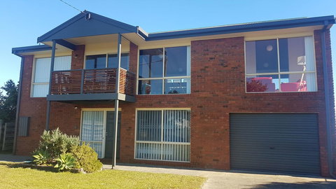 Sunsets On Martyrs Luxury Coastal Beach House Peterborough - Accommodation Brunswick Heads 23