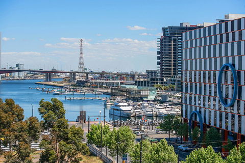 Peppers Docklands - Accommodation Brunswick Heads 3