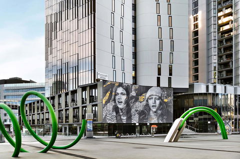 Peppers Docklands - Accommodation Brunswick Heads 2