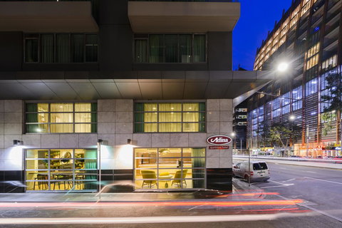 Brady Apartment Hotel Flinders Street - Accommodation Brunswick Heads 4