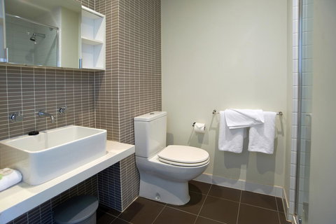 City Edge On Elizabeth Apartment Hotel - Accommodation Brunswick Heads 3