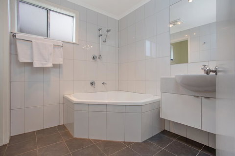 Hamilton Townhouse Motel - Accommodation Brunswick Heads 18