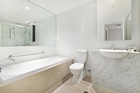 ULTIQA Little Collins (located At The Hero Apartment Building) - Accommodation Brunswick Heads 27