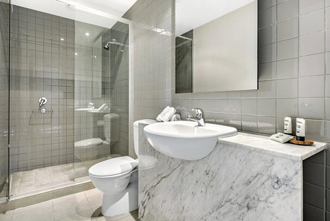 ULTIQA Little Collins (located At The Hero Apartment Building) - Accommodation Brunswick Heads 13