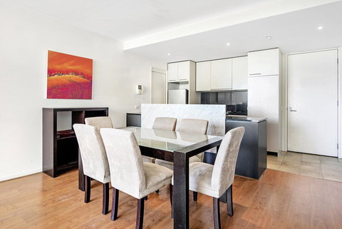 ULTIQA Little Collins (located At The Hero Apartment Building) - Accommodation Brunswick Heads 17