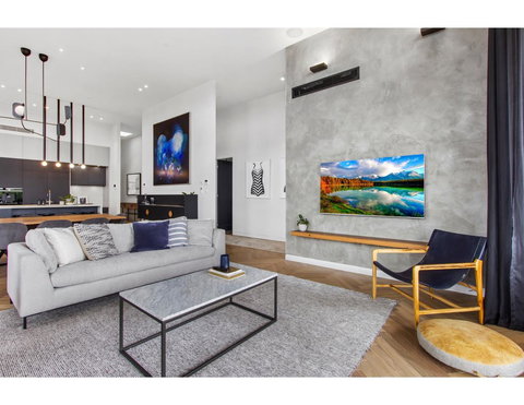 Ultimate Luxury Penthouse From The Block - Accommodation Brunswick Heads 10