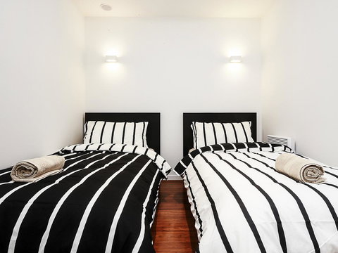 Mono Two On Flinders Street - Accommodation Brunswick Heads 3