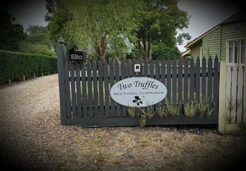 Two Truffles Cottages - Accommodation Brunswick Heads 16