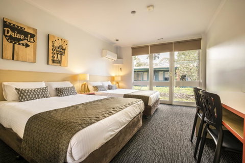 Burvale Hotel - Accommodation Brunswick Heads 6