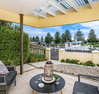 The Waterfront Apartment - Accommodation Brunswick Heads