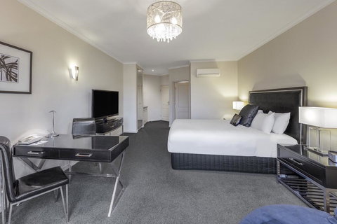 The Carrington Hotel - Accommodation Brunswick Heads 3