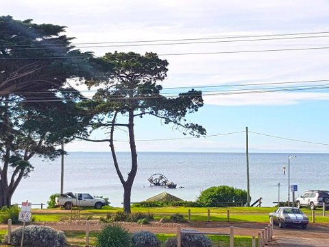 The Esplanade Holiday Home - Accommodation Brunswick Heads 0