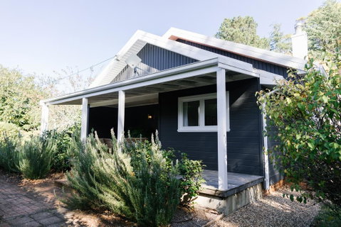 The Farm House At Springfield - Accommodation Brunswick Heads 0