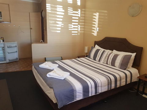 The Flinders Hotel Motel Port Augusta - Accommodation Brunswick Heads 0