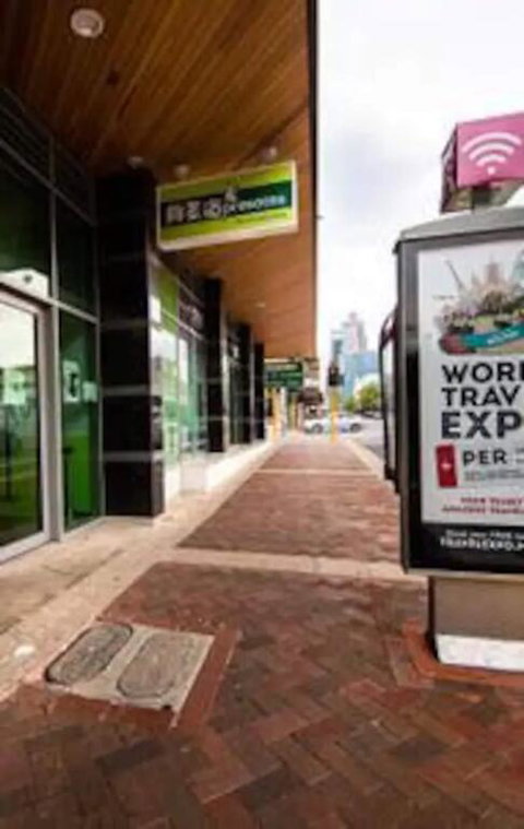 The Heart Of Northbridge With Complimentary Parking, Wifi & Netflix - Accommodation Brunswick Heads 3