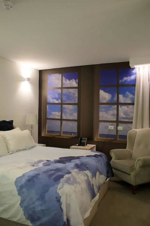 The Nest - Quirky Queen Sized Space With Roof Terrace - Accommodation Brunswick Heads 3