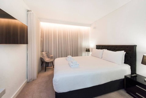 The Nest - Smart Suite On Newcastle St With Rooftop Views - Accommodation Brunswick Heads 1