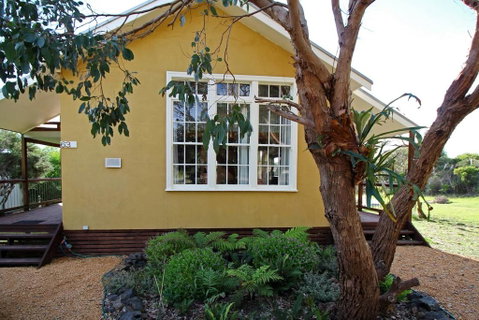The Old School House - Accommodation Brunswick Heads 2