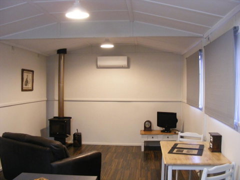 The Old School House BnB - Accommodation Brunswick Heads 0