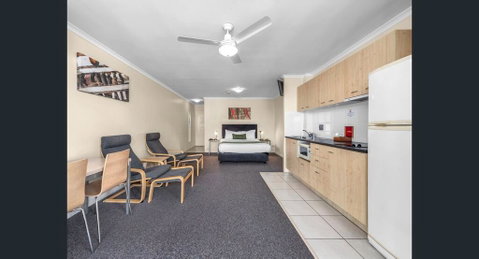 The Wellington Apartment Hotel - Accommodation Brunswick Heads 2