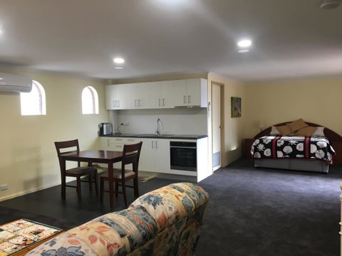 Tinder Lodge Studio - Accommodation Brunswick Heads 0