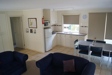 Tooleybuc River Retreat Villas - Accommodation Brunswick Heads 1