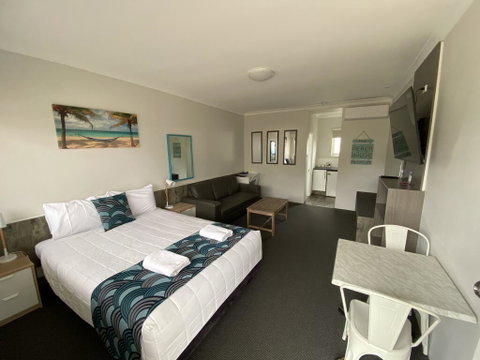 Top Of The Town Motor Inn - Accommodation Brunswick Heads 0