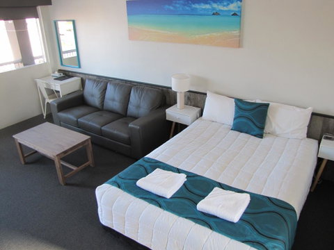 Top Of The Town Motor Inn - Accommodation Brunswick Heads 2